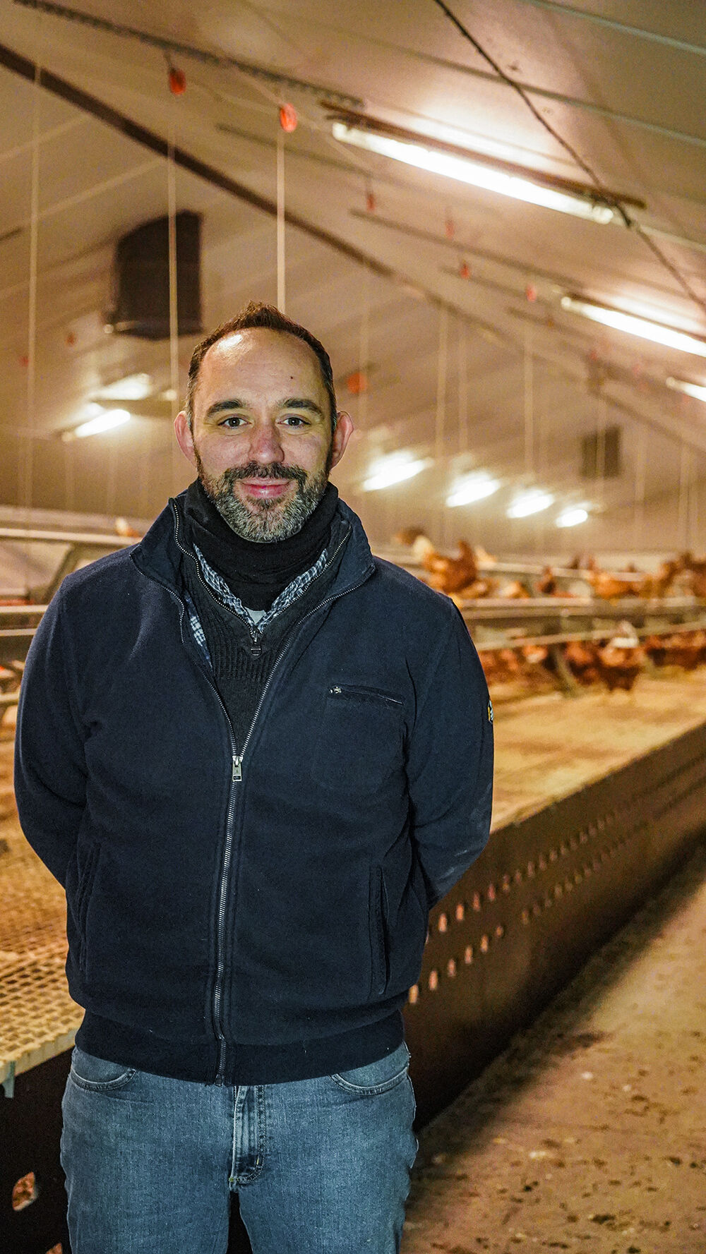 laurent decaluwé éleveur, producteur et commerçant à la ferme des longs-prés walcourt province de namur