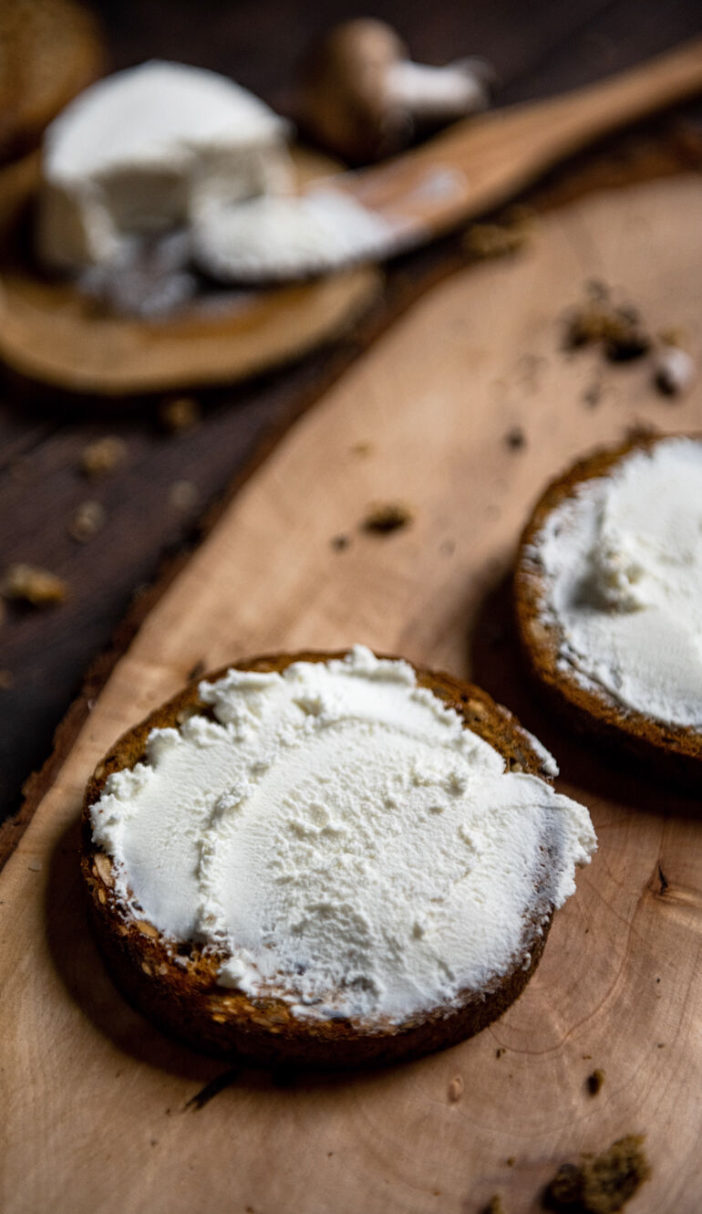 toast fromage fines herbes